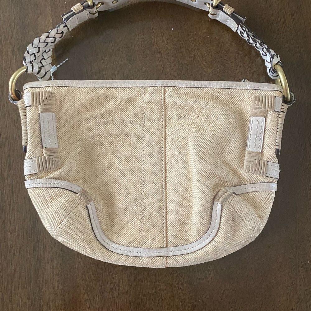 COACH Vintage L053-4710
Canvas & Leather Shoulder Bag
Beige Braided Strap Hobo